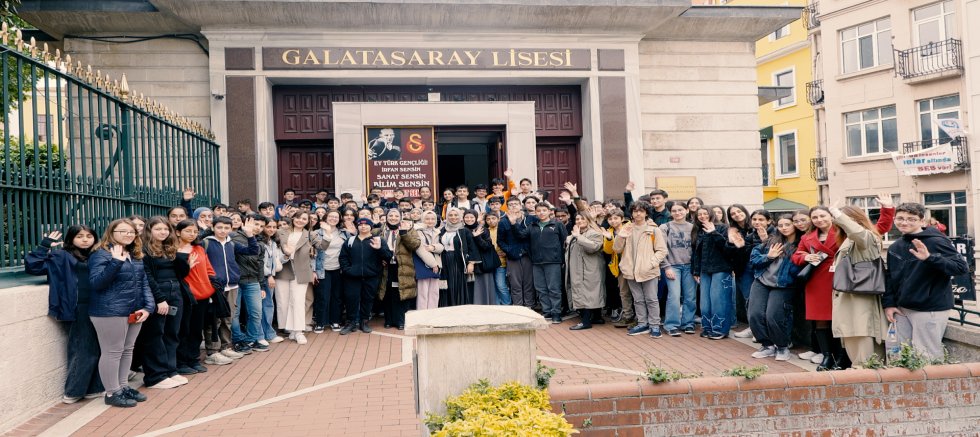SEDA öğrencileri İstanbul’un En Güzel Liselerini Geziyor