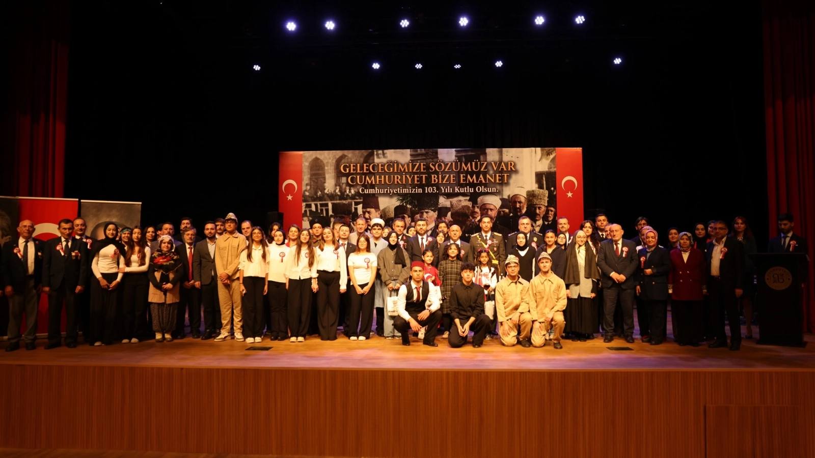 Arnavutköy’de Cumhuriyet Coşkusu 7’den 70’e Tek Yürek Yaşandı