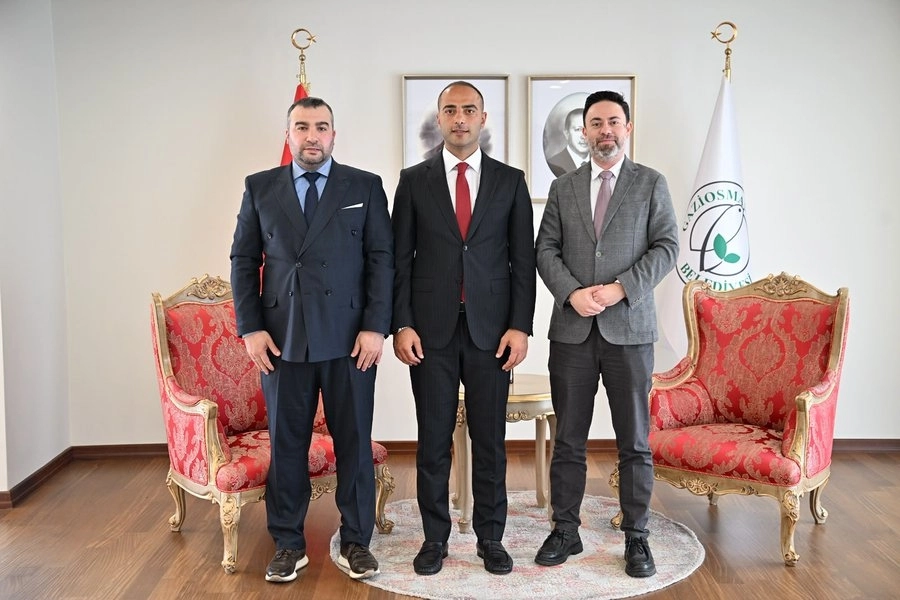 Eray Karadeniz, Şefkat Vakfı Yöneticilerini Ağırladı