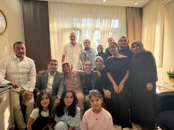 İNAN GÜNEY’DEN VEFA ZİYARETLERİ: “BÜYÜK BEYOĞLU AİLEME MİNNETTARIM”