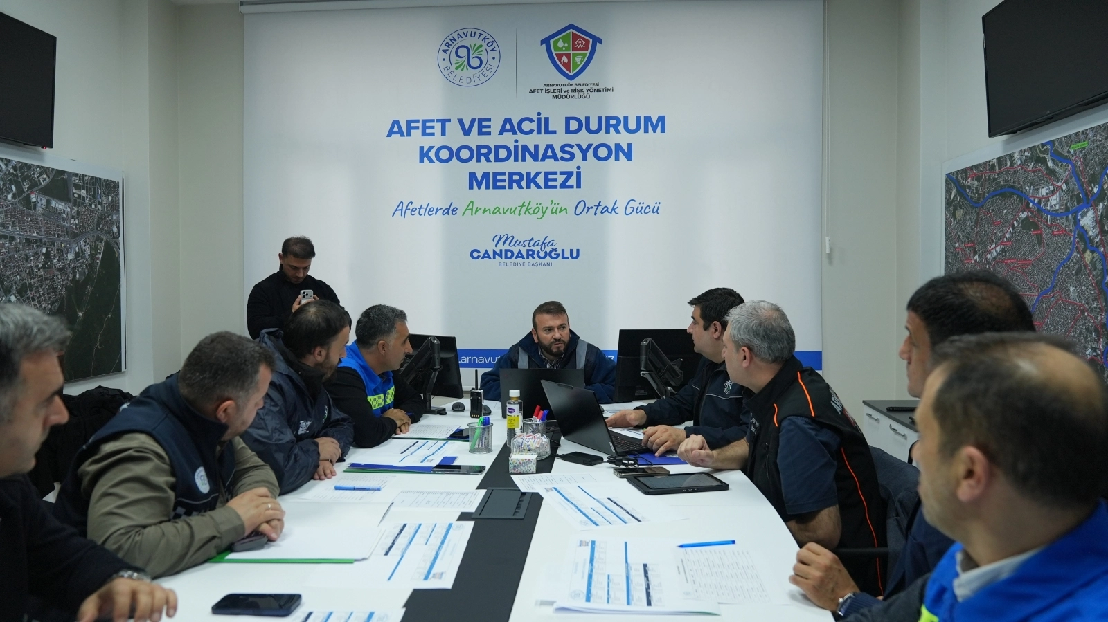 Arnavutköy’de Sağanak Yağışa Karşı 3 Bin Kamerayla Anlık Takip, 300 Personelle Müdahale