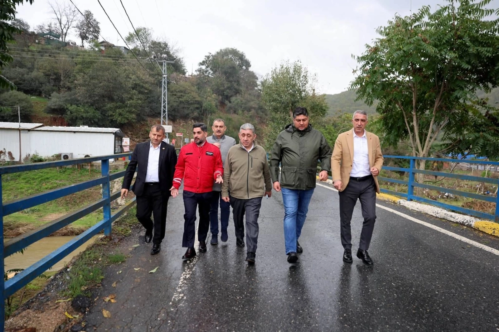 Cafer Parlak’tan Pirinççi Mahallesi’ne Ziyaret: Olumsuz Hava Koşullarından Etkilenen Vatandaşlar Dinlendi