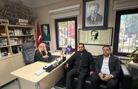 CHP Beşiktaş’tan Türkali Mahallesi’ne Ziyaret: Talepler ve Çözüm Önerileri Görüşüldü