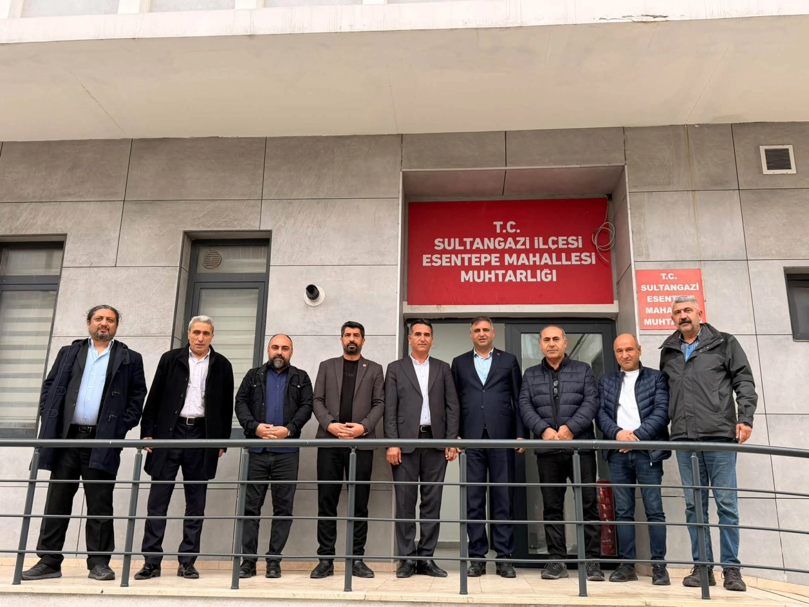CHP Sultangazi İlçe Başkanı Ali Acar, 15 Muhtarı Ziyaret Etti