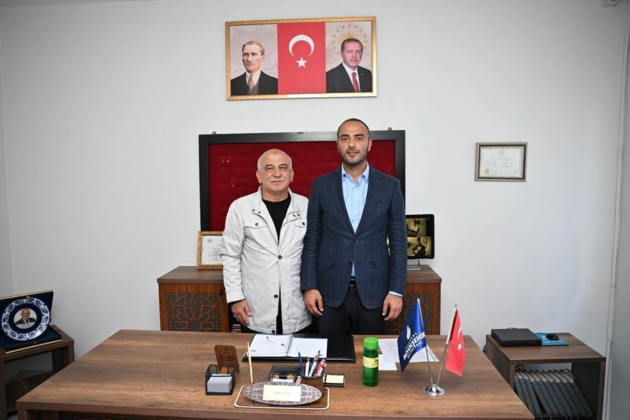 Eray Karadeniz Pazariçi’nde Sahaya İndi: Mahallenin Talepleri Masaya Yatırıldı