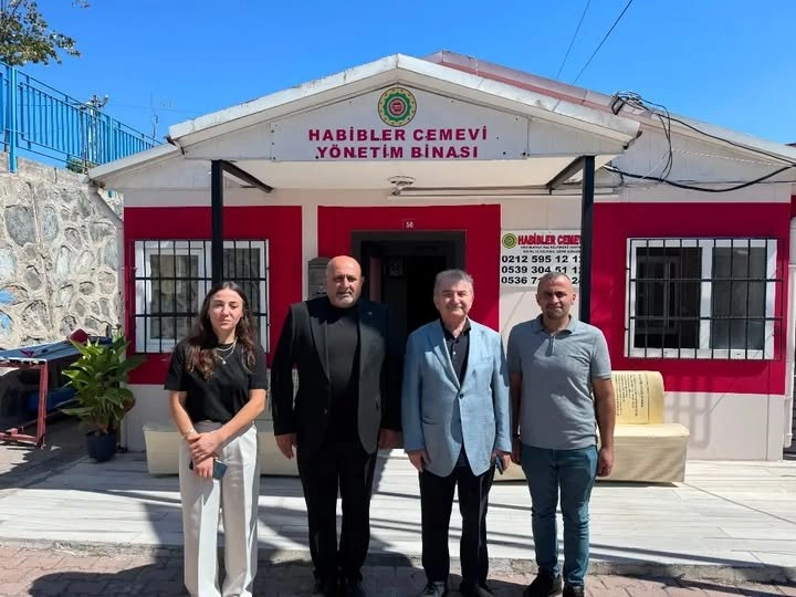 Eski Kültür Bakanı Namık Kemal Zeybek’ten Habibler Cemevi’ne Anlamlı Ziyaret