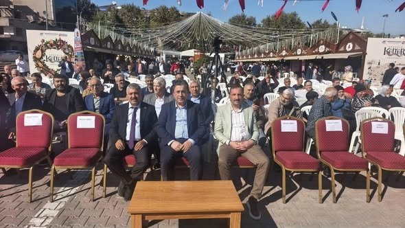 Gazi Mahallesi Muhtarı Ümit Doğan, Sultangazi Gardaşlık Festivali’nde Sivaslı Hemşehrileriyle Buluştu