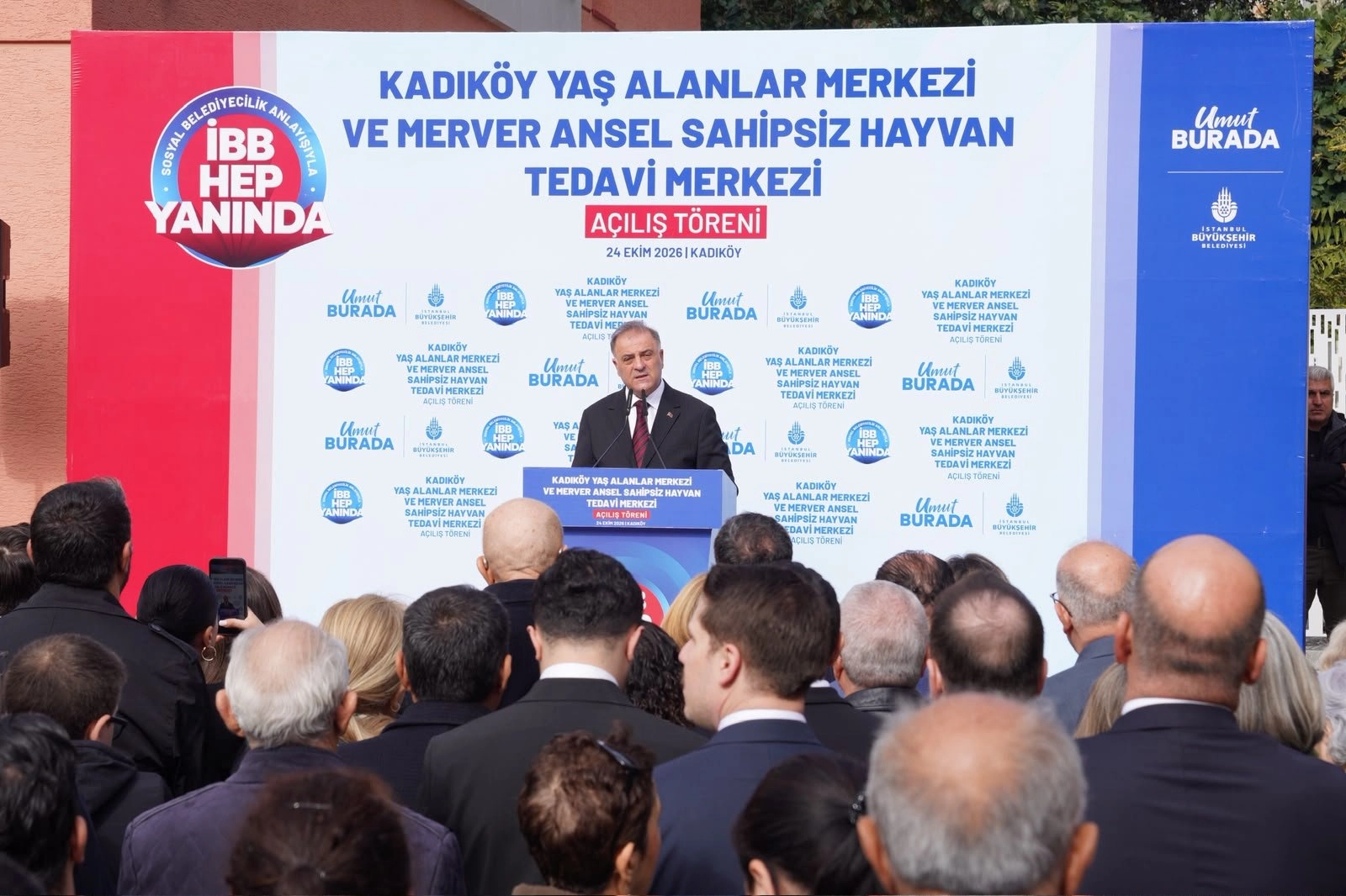 KADIKÖY’E İBB’DEN İKİ MÜJDE 