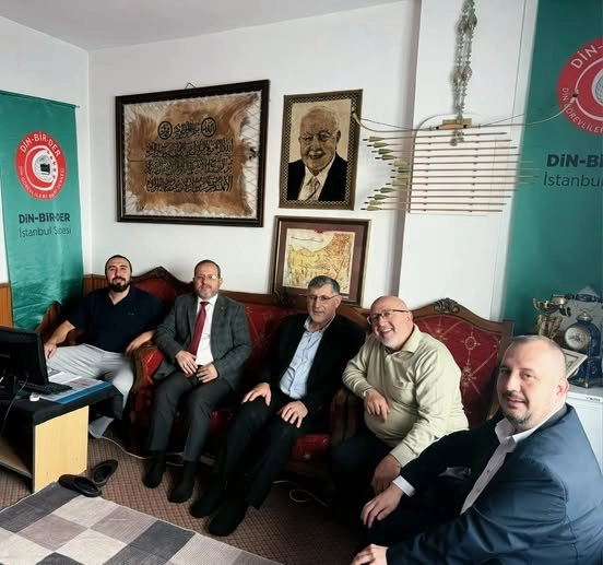 Kent Gönüllüleri Platformu’ndan Camiler ve Din Görevlileri Haftası Ziyareti