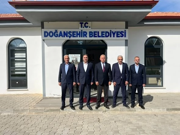 MADEF Başkanı Yılmaz Durmuş’tan Doğanşehir Belediye Başkanı Mehmet Bayram’a Ziyaret