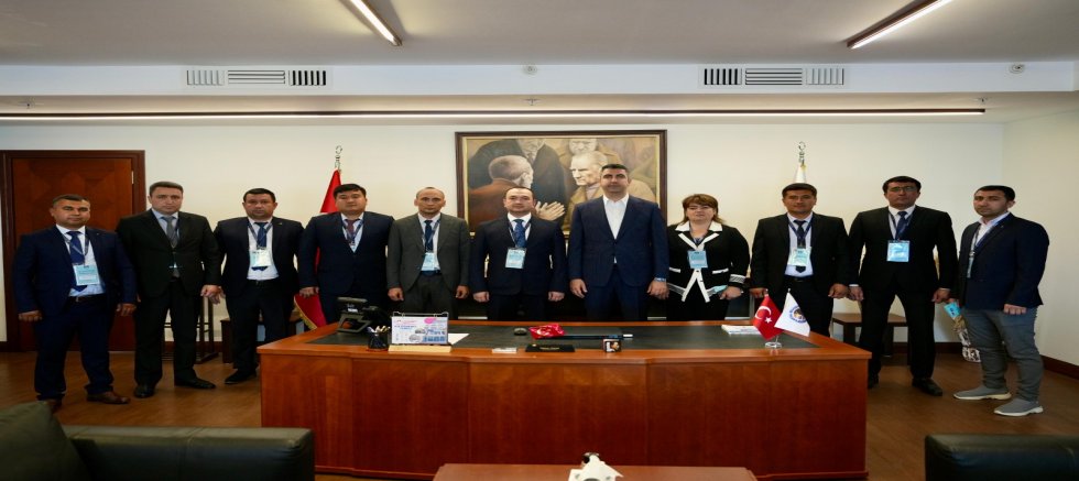 Özbek Yerel Yöneticilerinden Kartal Belediye Başkanı Gökhan Yüksel'e Ziyaret