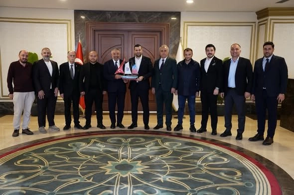 Trabzon Dernekleri Federasyonu’ndan Serdar Orhan’a Hayırlı Olsun Ziyareti