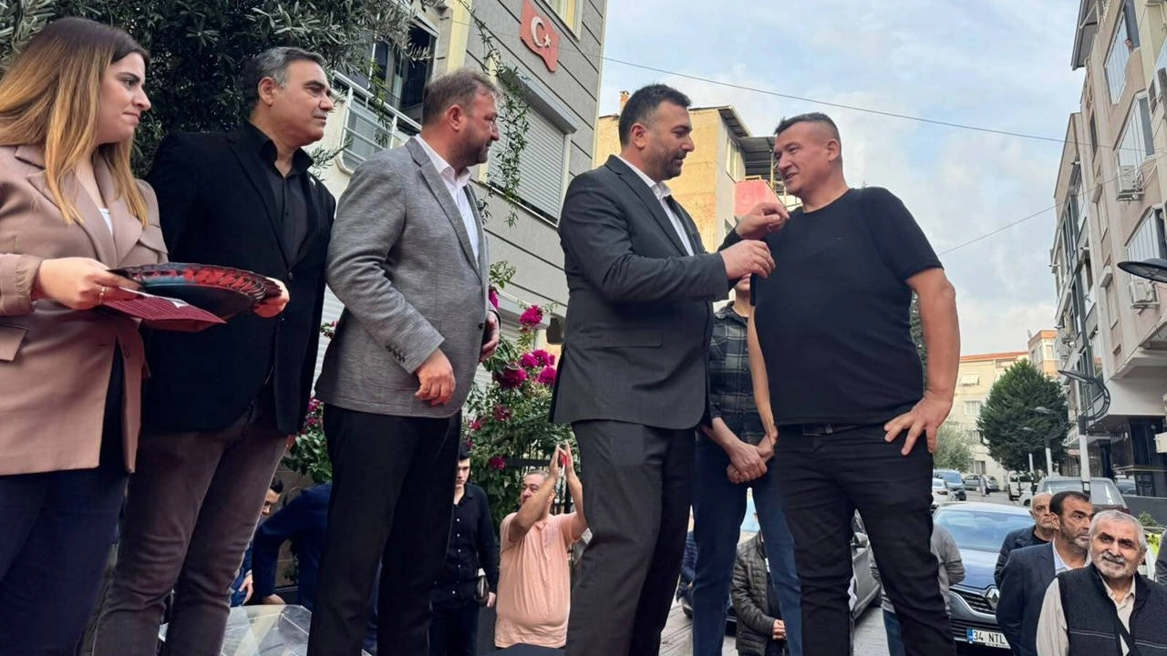 YENİ Parti'den istifa eden yaklaşık 200 kişi CHP'ye katıldı: Aralarında kurucu ilçe yöneticileri de var