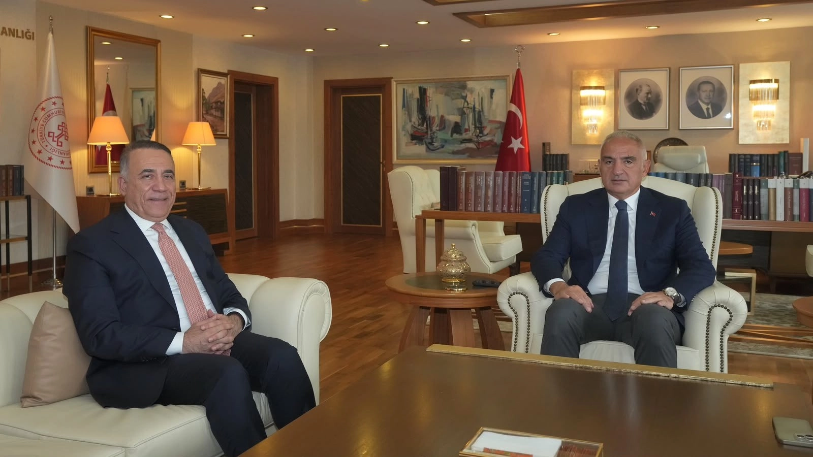 Sultangazi Belediye Başkanı Abdurrahman Dursun’dan Kültür ve Turizm Bakanı Mehmet Nuri Ersoy’a Ziyaret