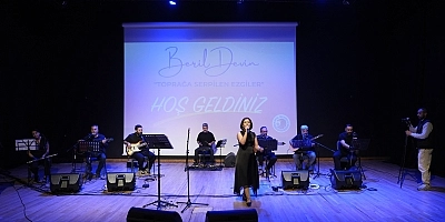 Anadolu’nun Ezgileri, Beril Devin’in Sesiyle Kartal’da Müzikseverlerle Buluştu