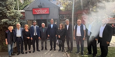 CHP Sultangazi’den Muhtarlara Yakın Takip: Mahallelerin Talepleri Sahada Dinleniyor