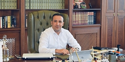 “EL ARABASINDAN TÜRKİYE’NİN ZİRVESİNE: ORHAN GÜZELAYDIN’IN KAHTA ÇİĞKÖFTE DESTANI”