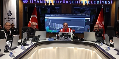 İBB BAŞKANVEKİLİ NURİ ASLAN’DAN İSTANBULLULARA UYARI: “GEREKMEDİKÇE ARACINIZLA ÇIKMAYIN, TOPLU TAŞIMA KULLANIN”