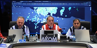 İstanbul’da Turuncu Alarm! Nuri Aslan’dan İstanbullulara Dışarı Çıkmayın Uyarısı