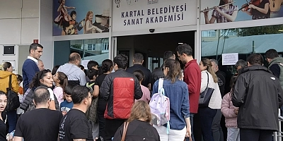 Kartal’da Genç Yetenekler Sanatla Geleceğe Hazırlanıyor