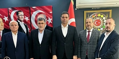 Kent Gönüllüleri Platformu’ndan MHP Sultangazi’ye Hayırlı Olsun Ziyareti