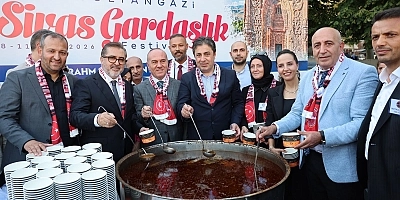 Sultangazi’de Sivas Gardaşlık Festivali: Madımak ve Sivas Köftesine Yoğun İlgi