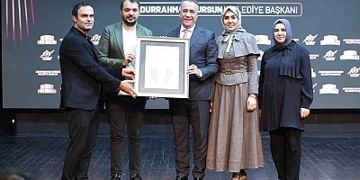 Sultangazi Sanat Akademileri 2026-2027 Dönemine Görkemli Gala ile Başladı